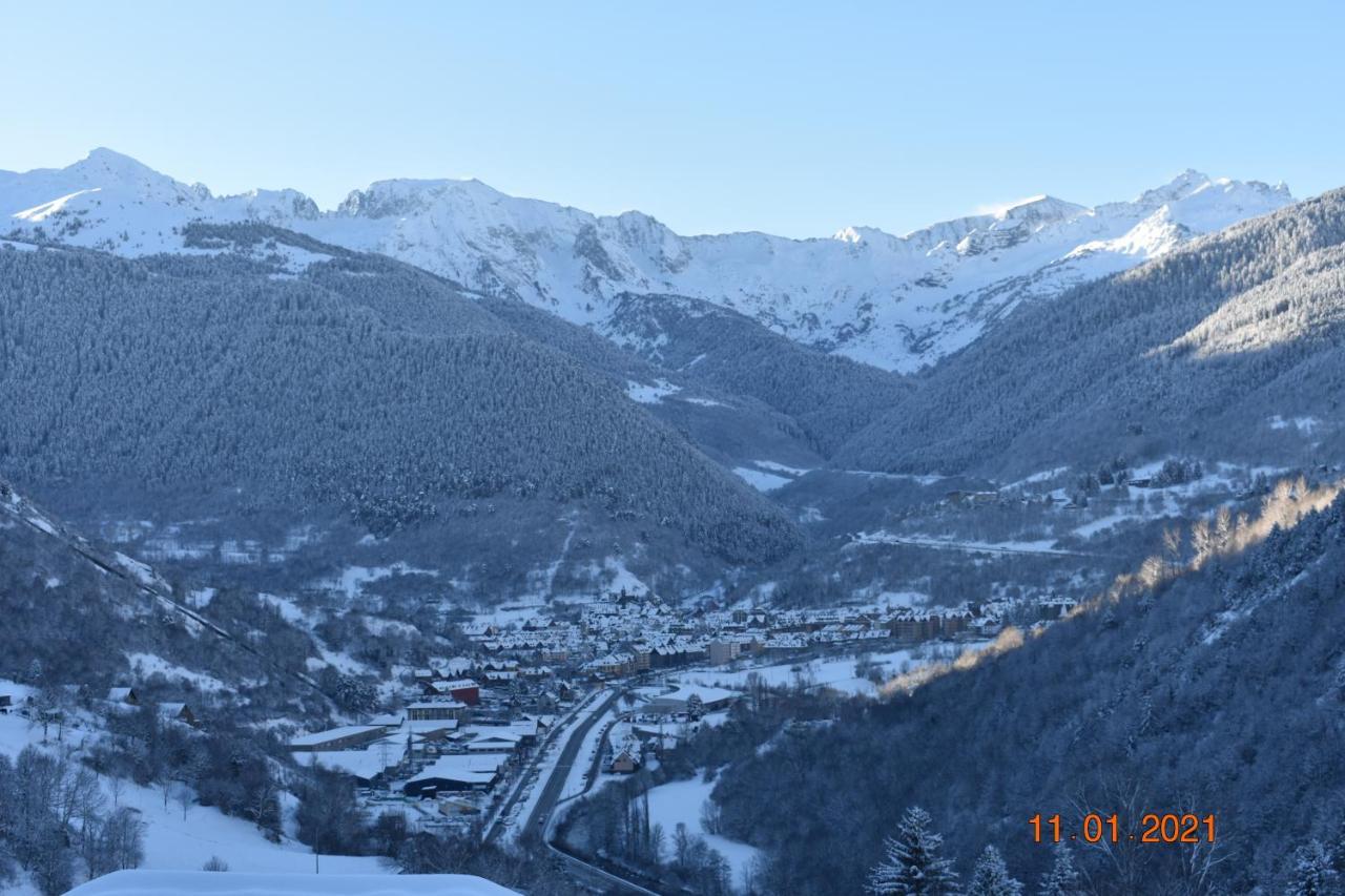 Vista Baqueira Lägenhet Vielha Exteriör bild